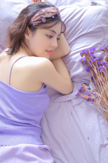 莉莉午夜理论影院